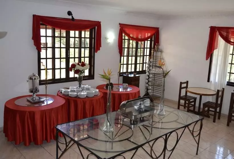 Hotel Pousada Das Rosas