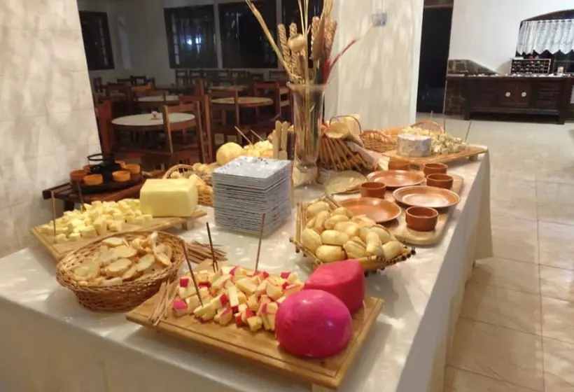 Hotel Pousada Das Rosas