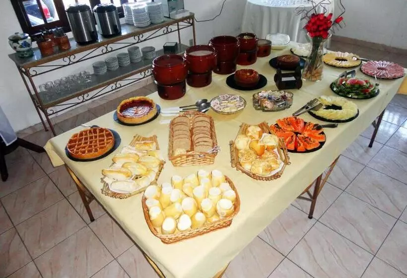 Hotel Pousada Das Rosas