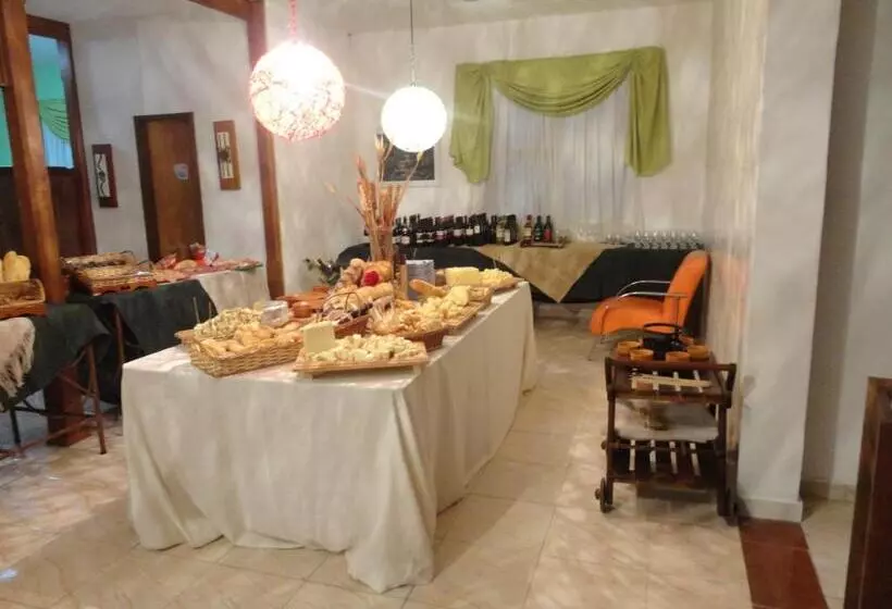 Hotel Pousada Das Rosas