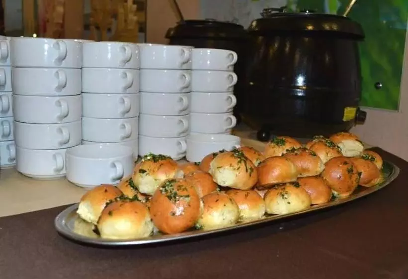 هتل Orchestra Crystal Sochi