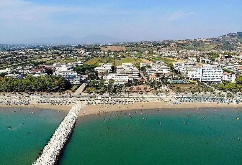 Отель San Remo   All Inclusive   Fronte Mare   Spiaggia Privata