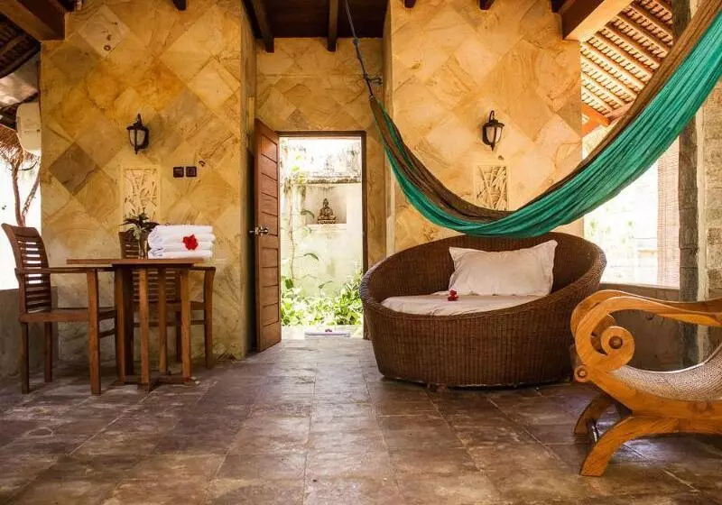 Отель Sunrise Resort