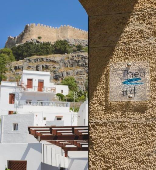 בית מלון כפרי Thea Villas And Suite