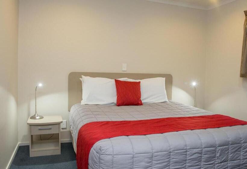 فندق على الطريق Asure Scenic Route Motor Lodge