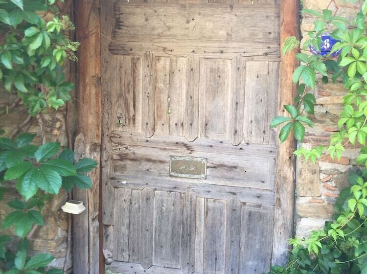 بنسيون Terrace Houses Sirince   Fig, Olive Clockmakers And Grapevine