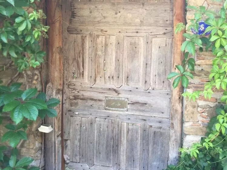 ペンション Terrace Houses Sirince Fig, Olive Clockmakers And Grapevine