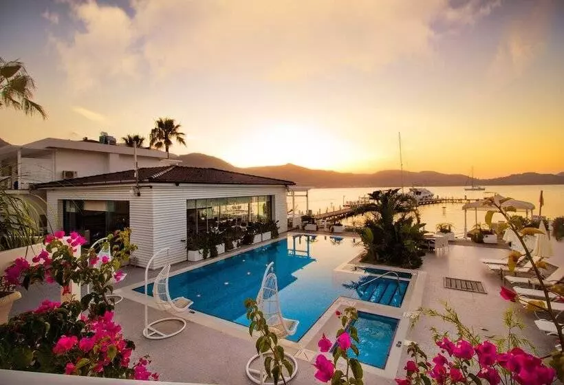 Hotel Poseidon Selimiye