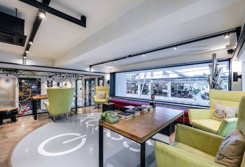 Viva Dash Hotel Seminyak