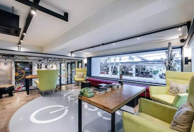 Viva Dash Hotel Seminyak