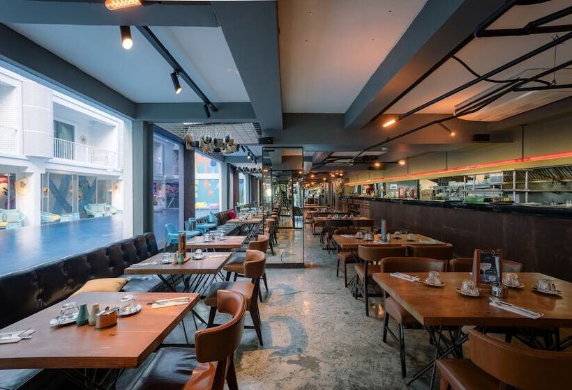 Viva Dash Hotel Seminyak