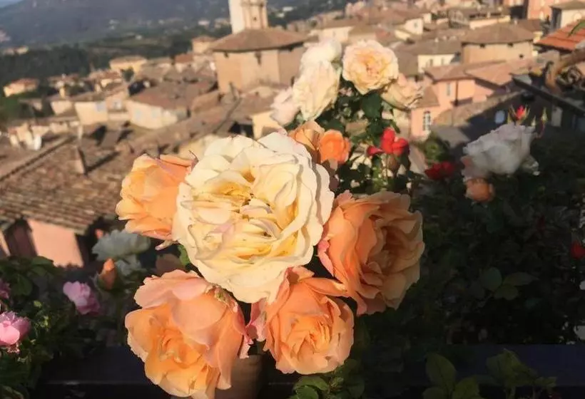 ベッドアンドブレックファースト Mini Resort Fontana Maggiore