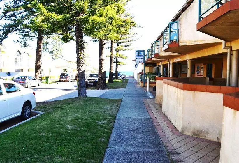 Cottesloe Beach Chalets