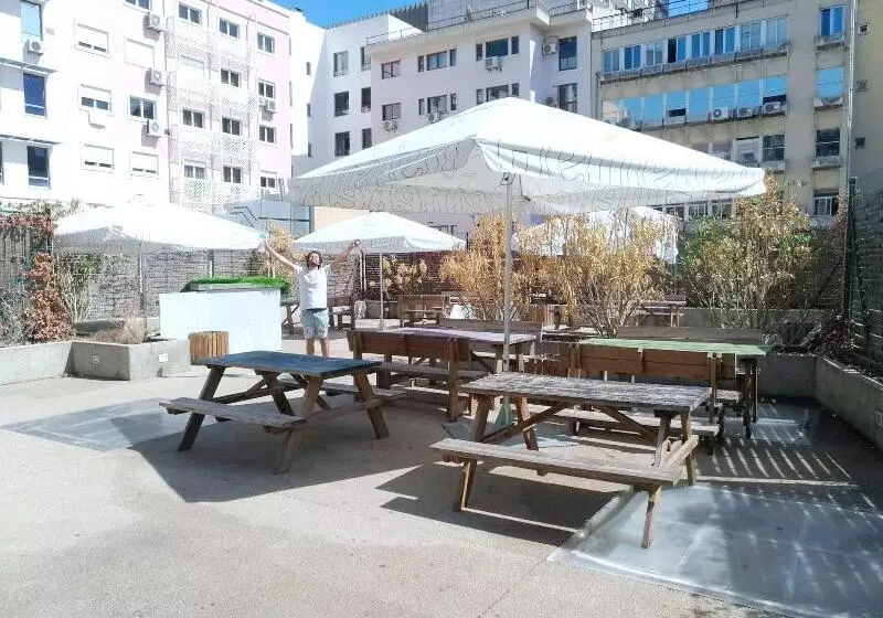 여관 WOT Lisbon Nomad