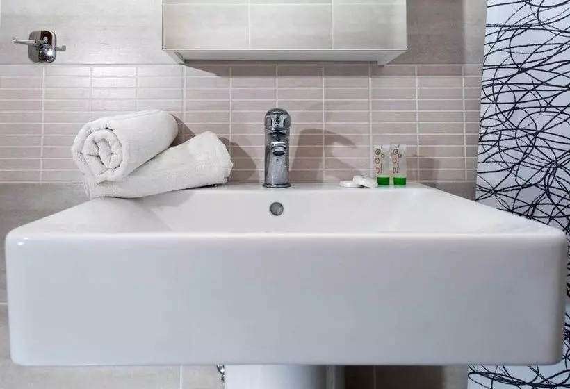 هتل Alkinoos Beach