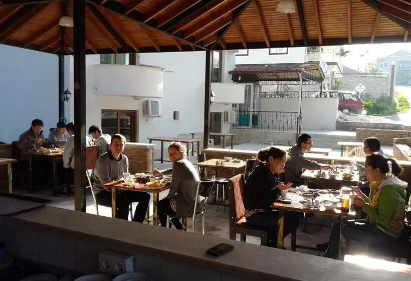 هتل Bellamaritimo