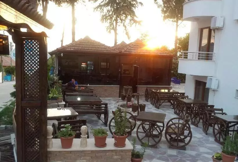 هتل Bellamaritimo