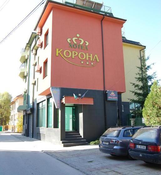 فندق Korona