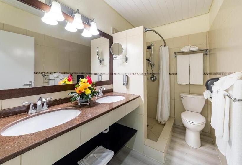 هتل La Vista Resort