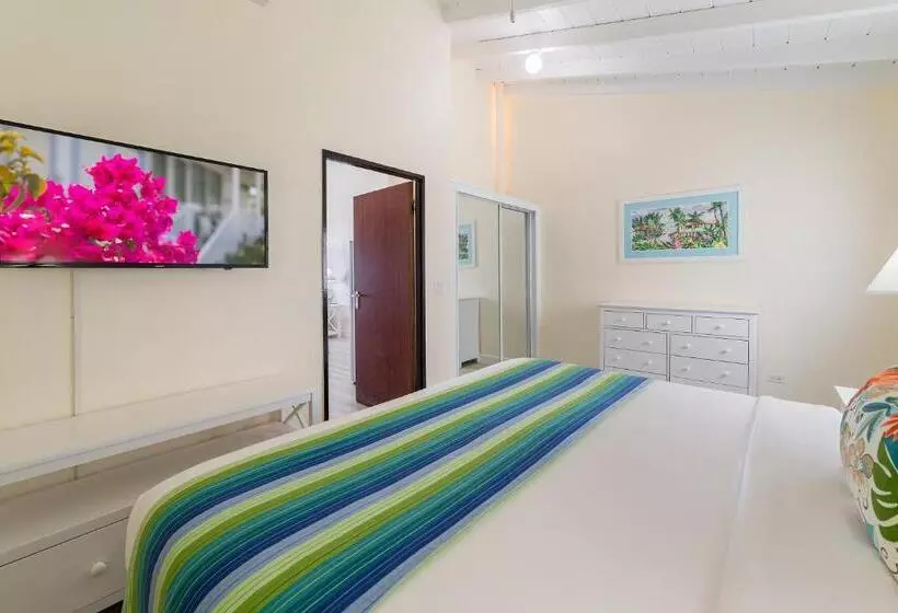 هتل La Vista Resort