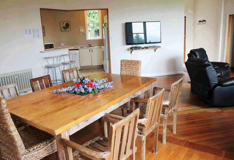 호텔 Snowy Waters The Old Nurses Home