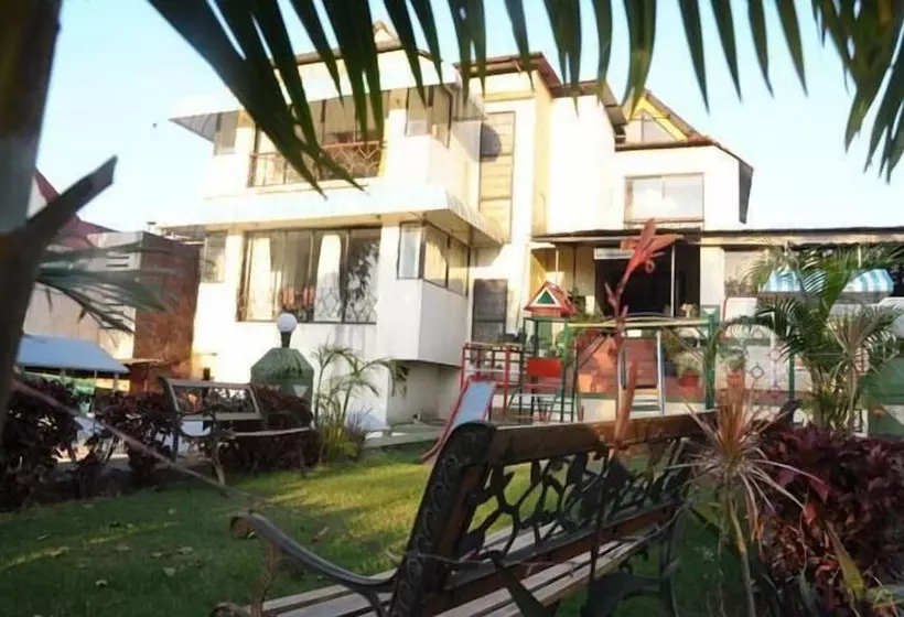 هتل United 21 Resort, Mahabaleshwar