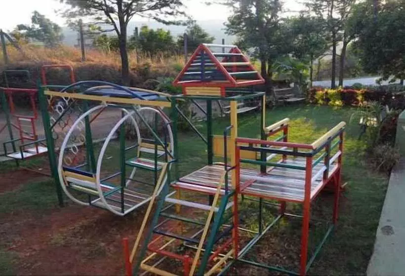 هتل United 21 Resort, Mahabaleshwar