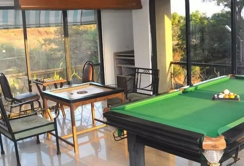 هتل United 21 Resort, Mahabaleshwar