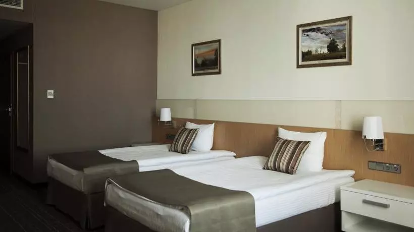 هتل Victoria & Spa Minsk