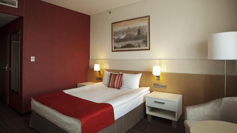 בית מלון כפרי Victoria & Spa Minsk