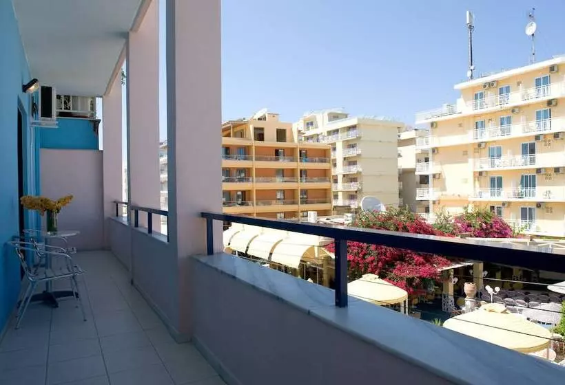 Kahlua Hotel Apartments