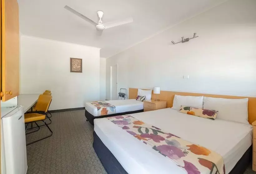 Landsborough Lodge Motel