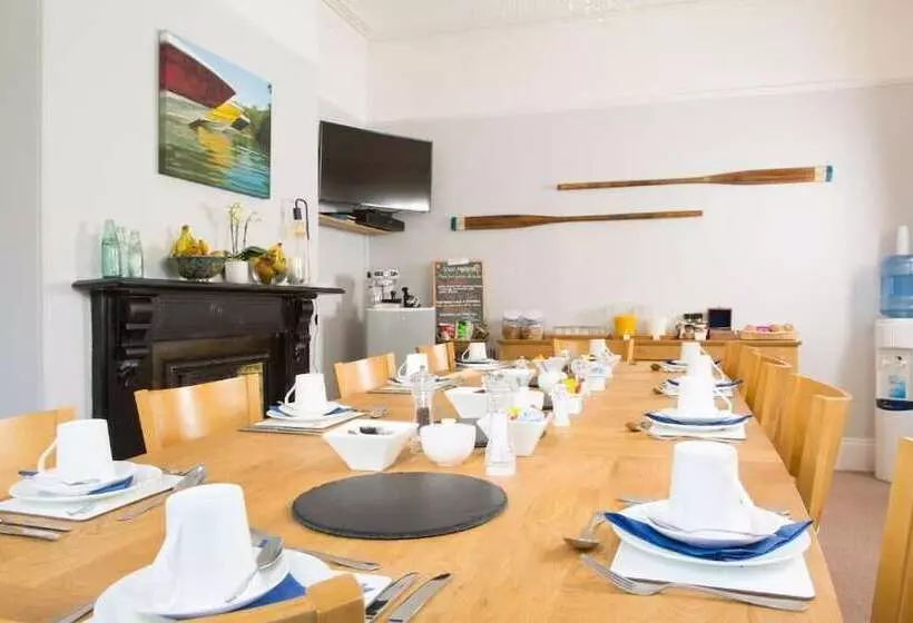پانسیون Mariners Guest House