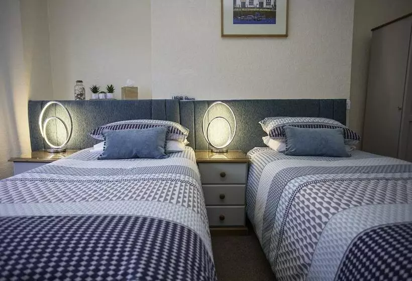پانسیون Mariners Guest House