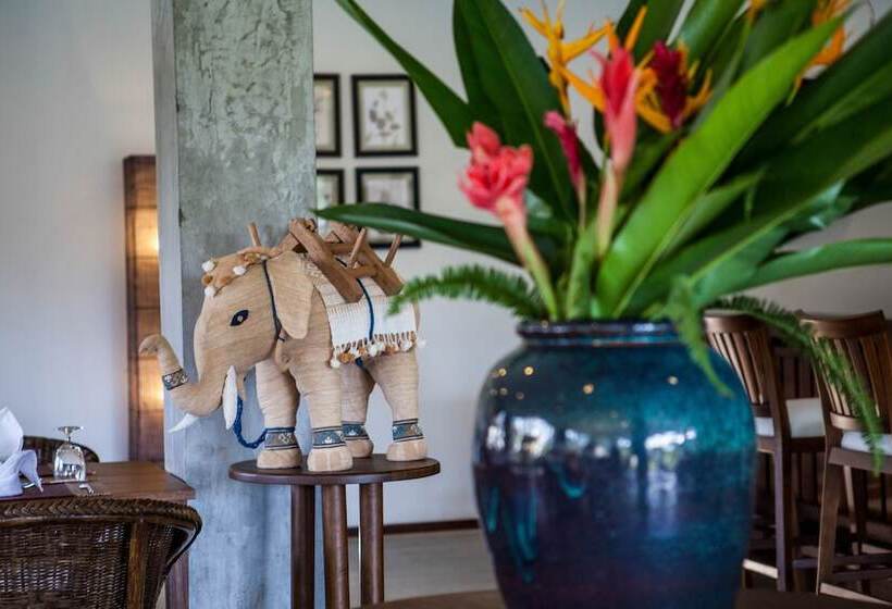 Riverside Boutique Resort, Vang Vieng