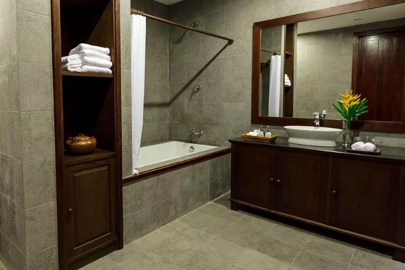 Riverside Boutique Resort, Vang Vieng