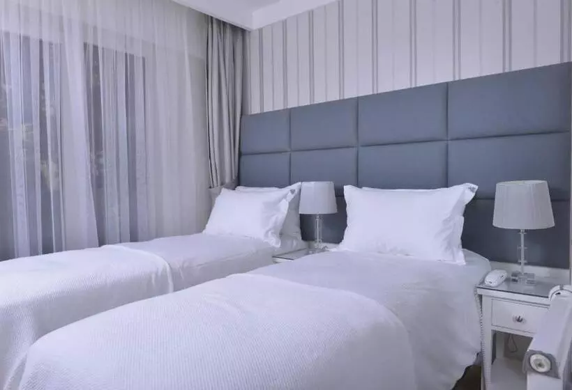 Hotelli Ten Rooms Istanbul