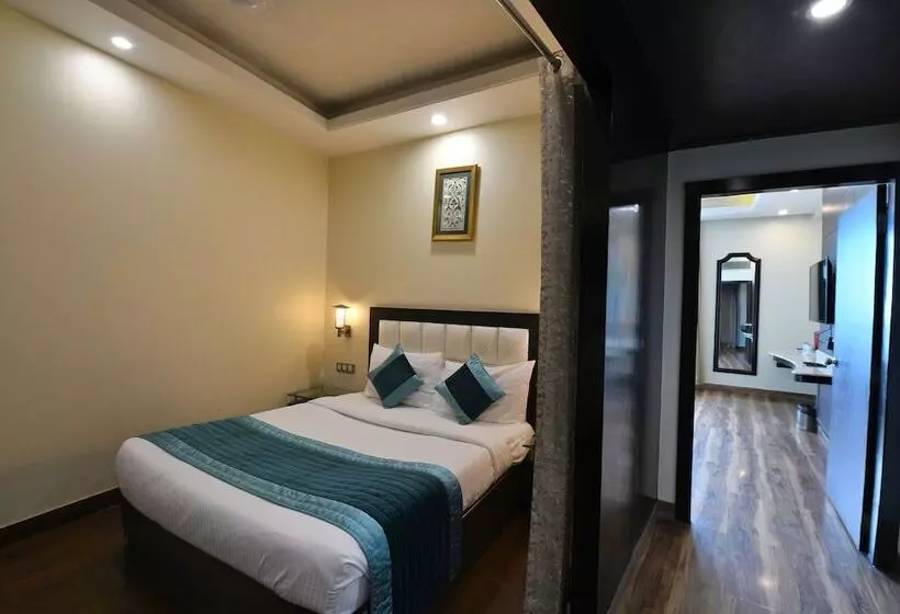 The Cedar Grand Hotel And Spa