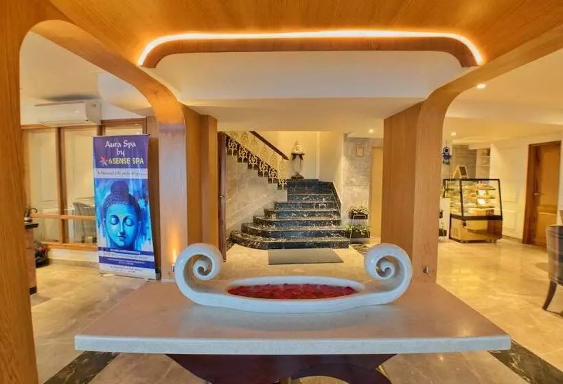 The Cedar Grand Hotel And Spa