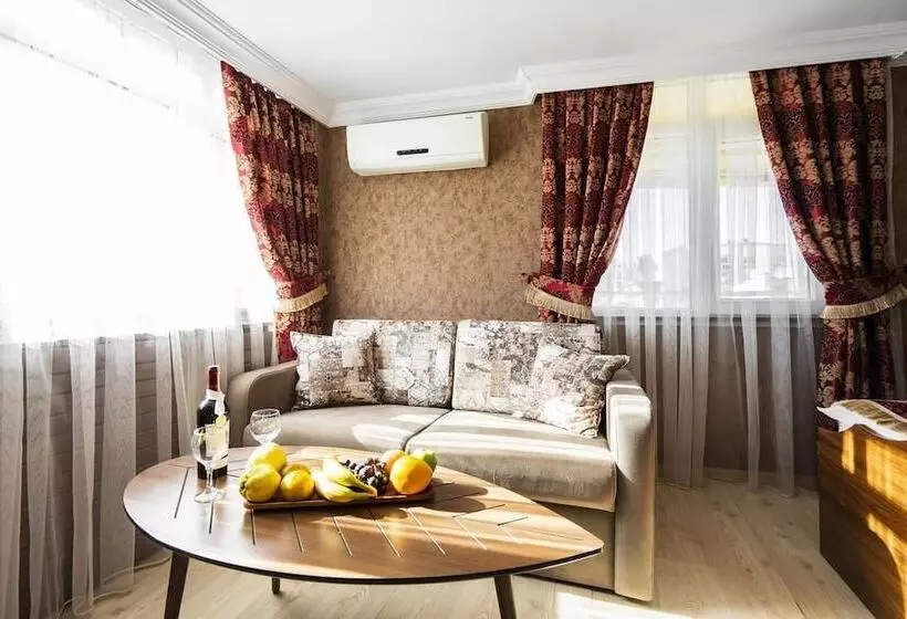 The First Ottoman Suites