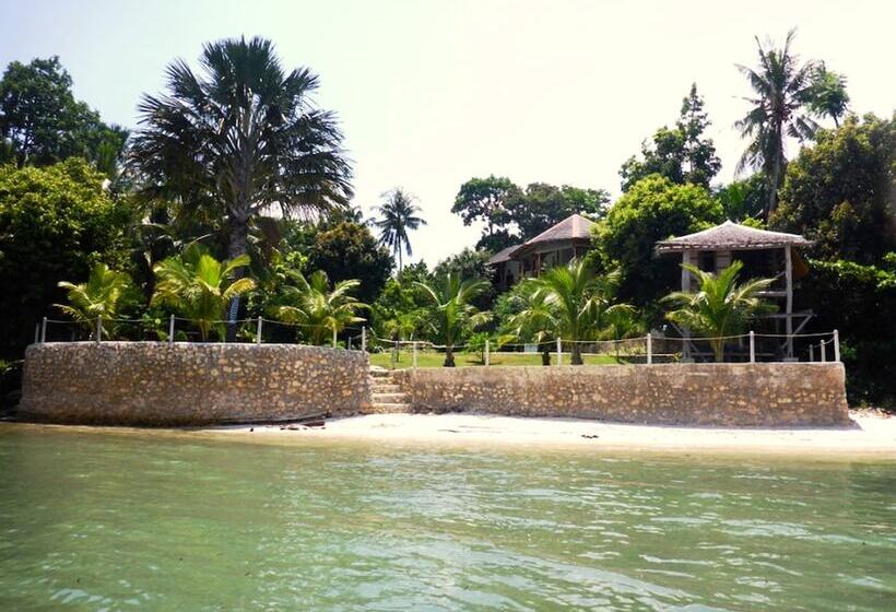 בית מלון כפרי Kalachuchi Beach Resort