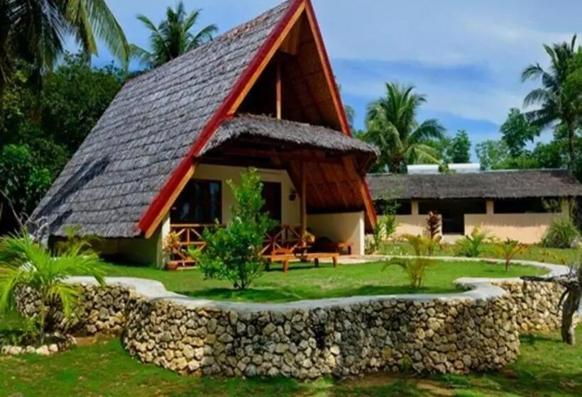 Hotelli Kalachuchi Beach Resort