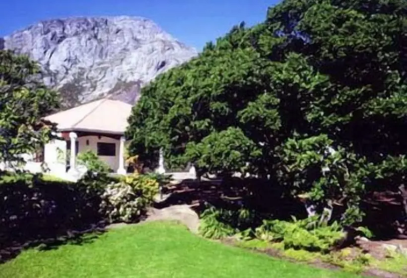 צימר Milkwood Lodge