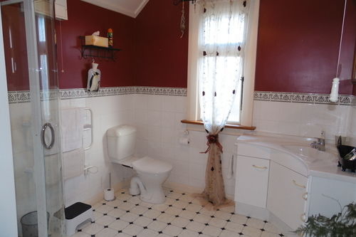 Highway House Boutique B&b