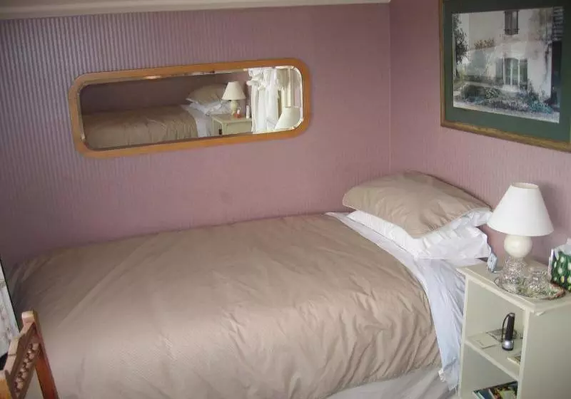 Highway House Boutique B&b