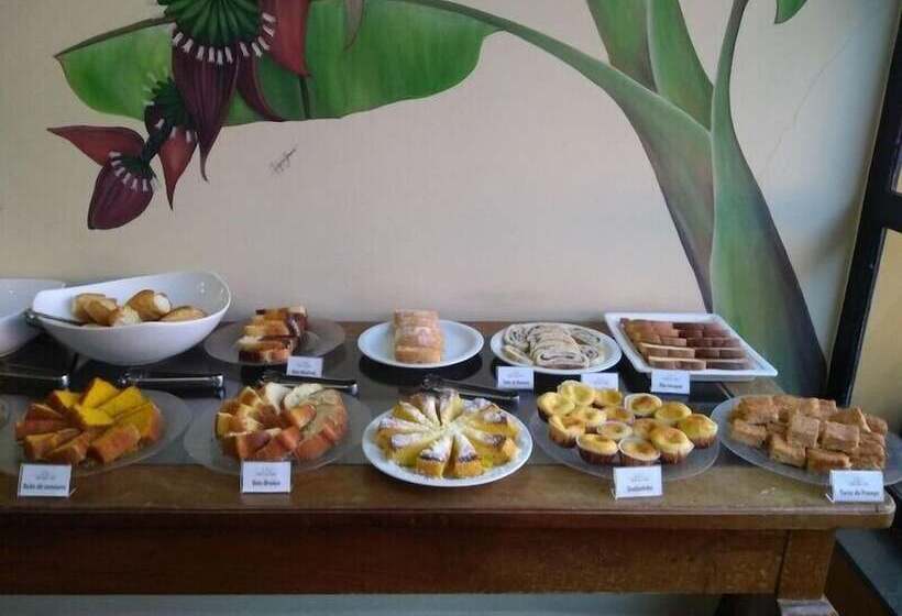 ホテル Alfenas Palace