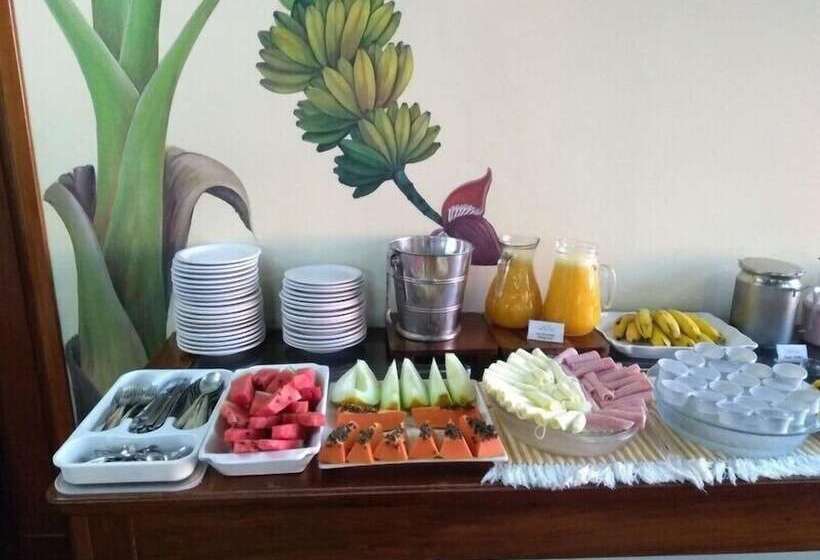 ホテル Alfenas Palace