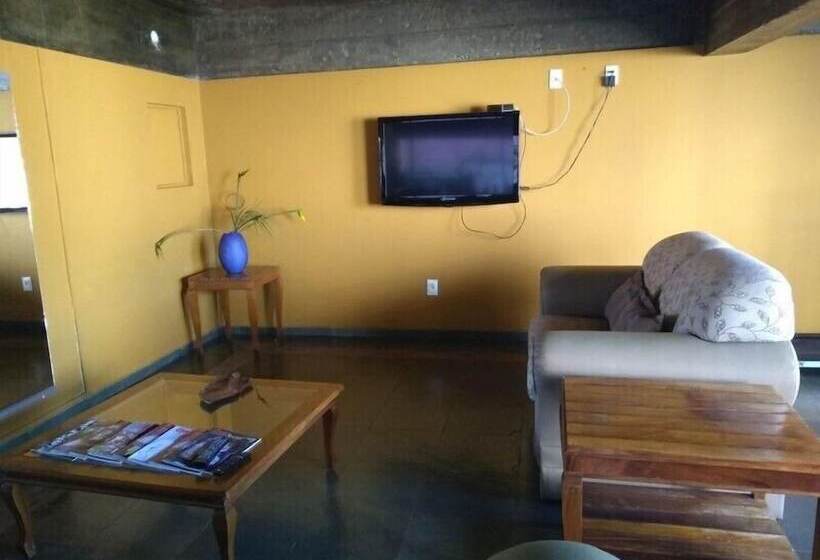 ホテル Alfenas Palace