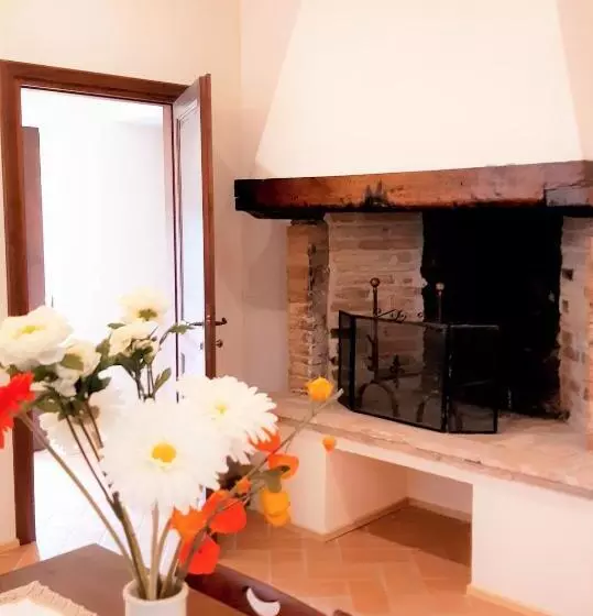 فندق Antica Residenza Montereano