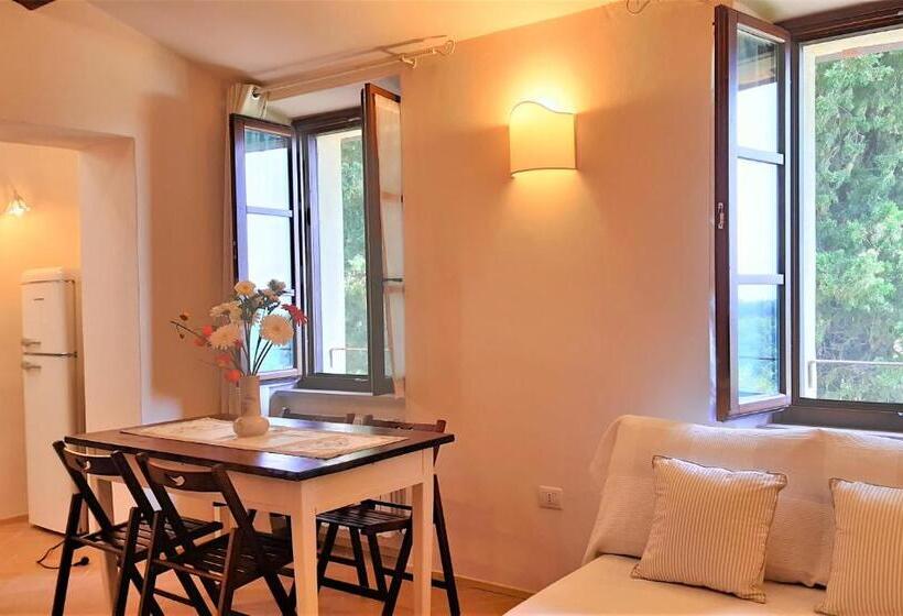 בית מלון כפרי Antica Residenza Montereano